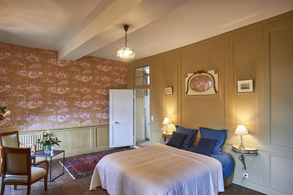 B&B Le Plessix - Manoir Le Plessix Madeuc Corseul Εξωτερικό φωτογραφία